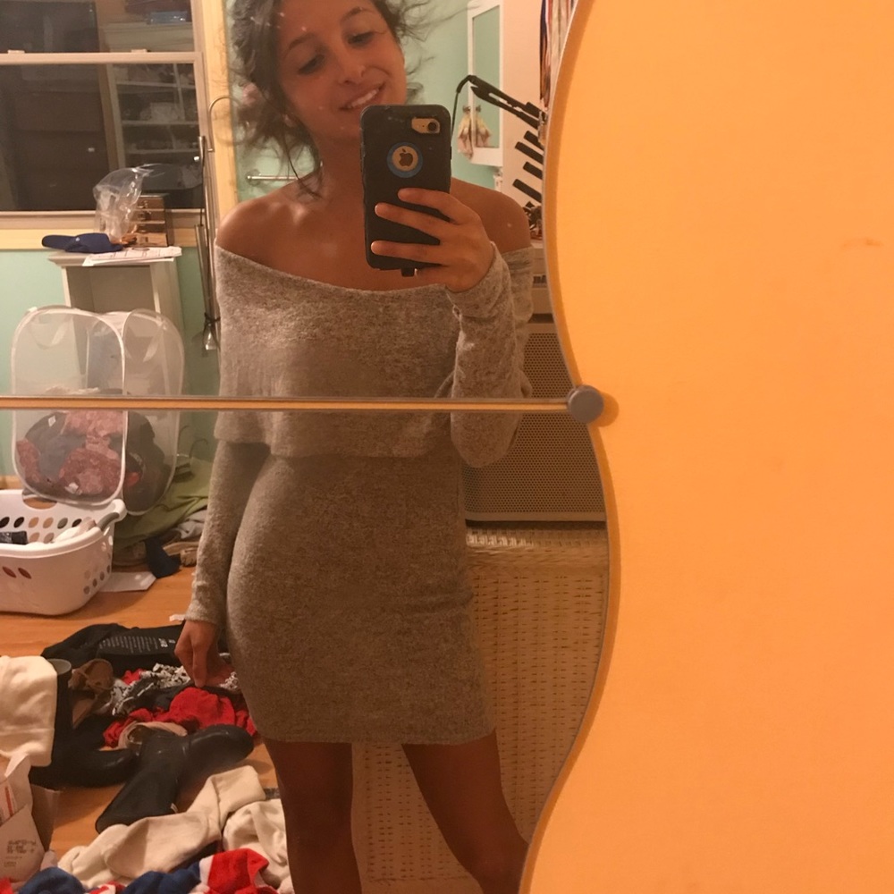 AKIRA Dress Gray